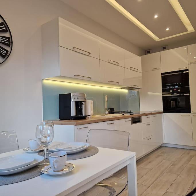 Stary Toruń Apartament Nad Struga, Klimatyzacja, Parking,Taras מראה חיצוני תמונה